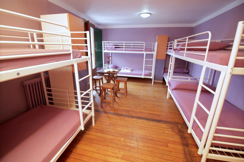 Albergue O Fogar De Teodomiro San Giacomo di Compostella Esterno foto