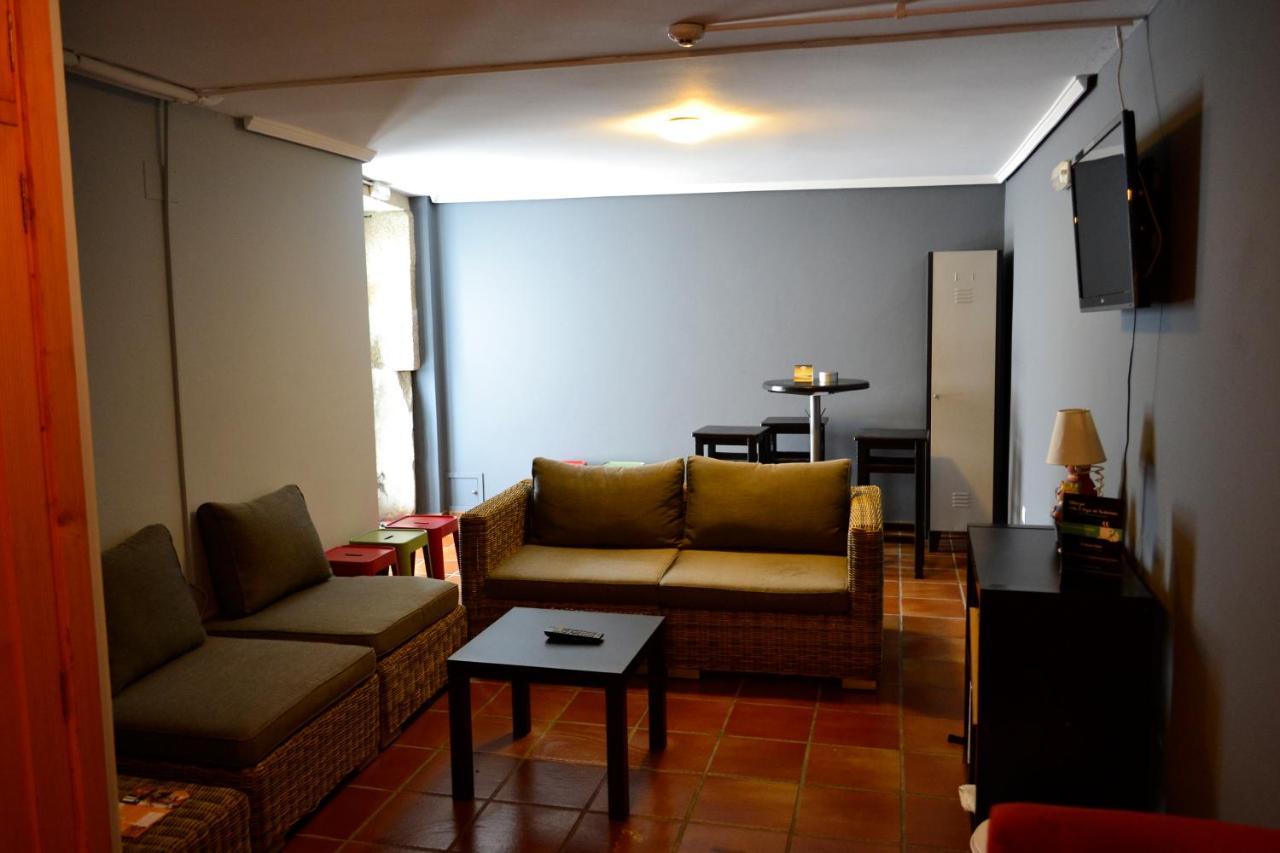 Albergue O Fogar De Teodomiro San Giacomo di Compostella Esterno foto